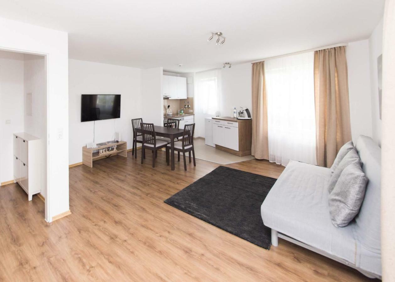 Outlet-Apartment Metzingen Метцинген Экстерьер фото